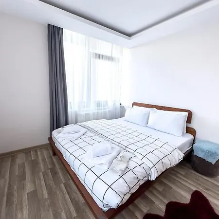 104- Large And Spacius Apartment *